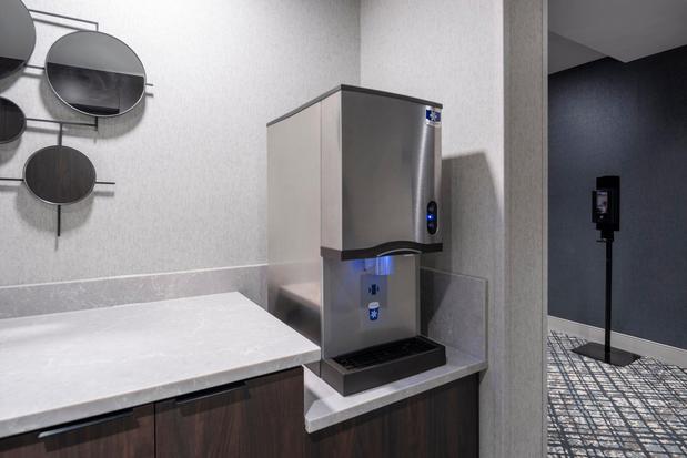 Images Holiday Inn Express Boston Logan Airport - Revere by IHG