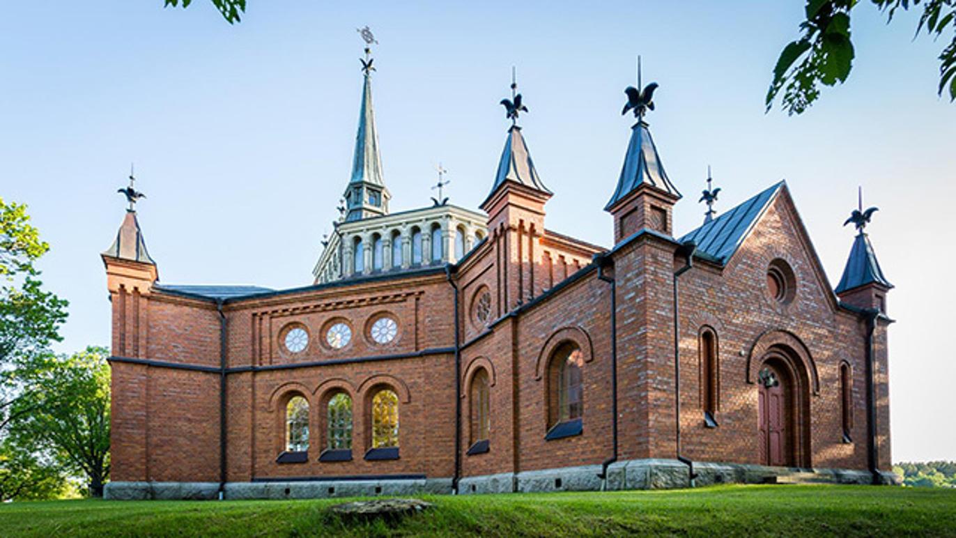 Images Gladhammars kyrka