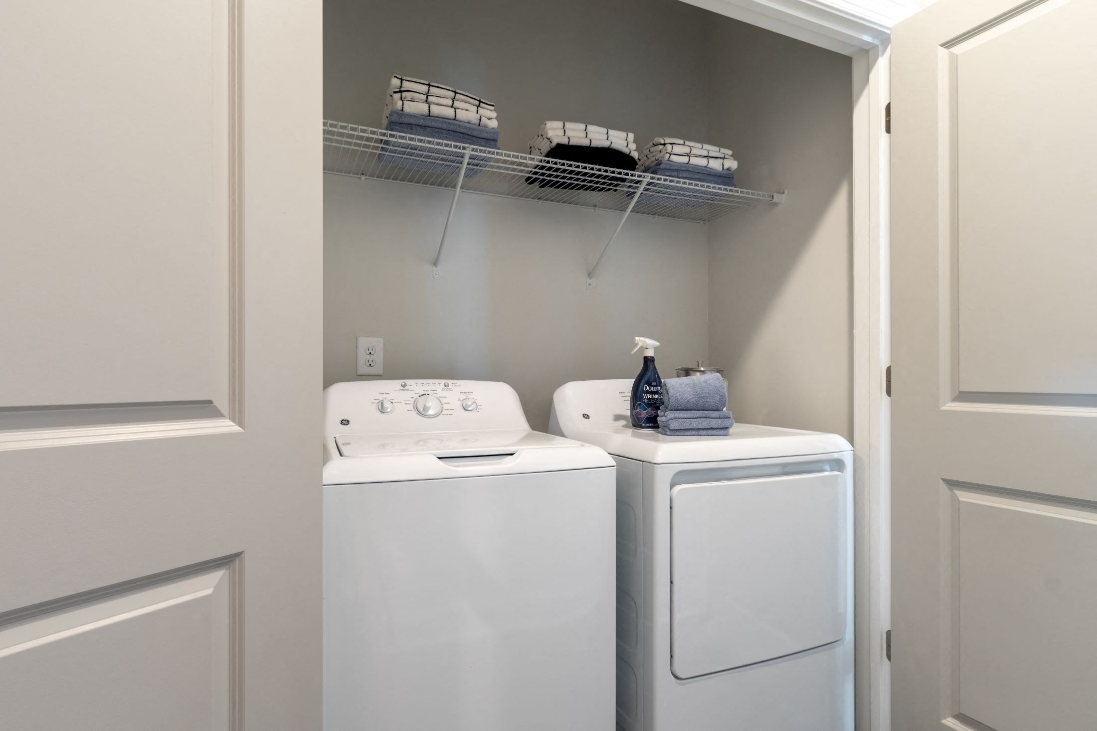 Washer Dryer In Unit
