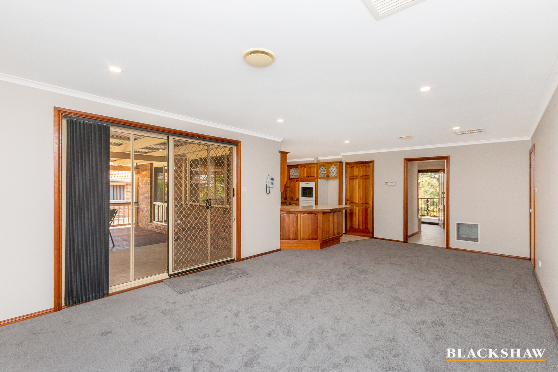 Images Blackshaw Real Estate Queanbeyan & Jerrabomberra