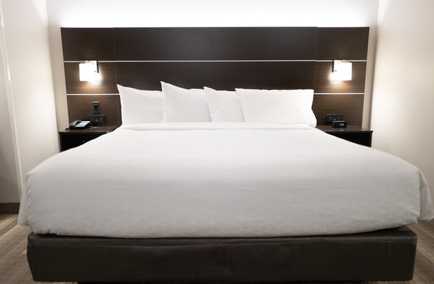 Images Holiday Inn Express & Suites Franklin - Berry Farms by IHG