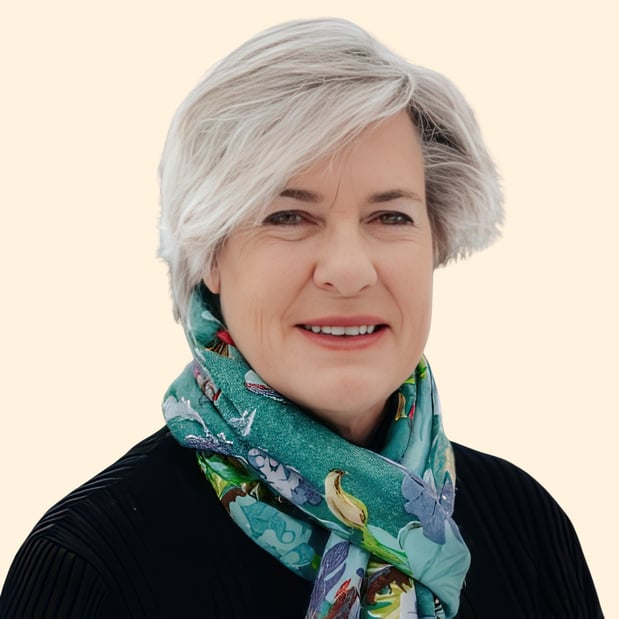 Images Susan Pfau, Counselor