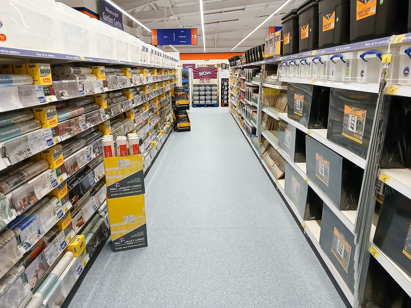 Images B&M Home Store with Garden Centre