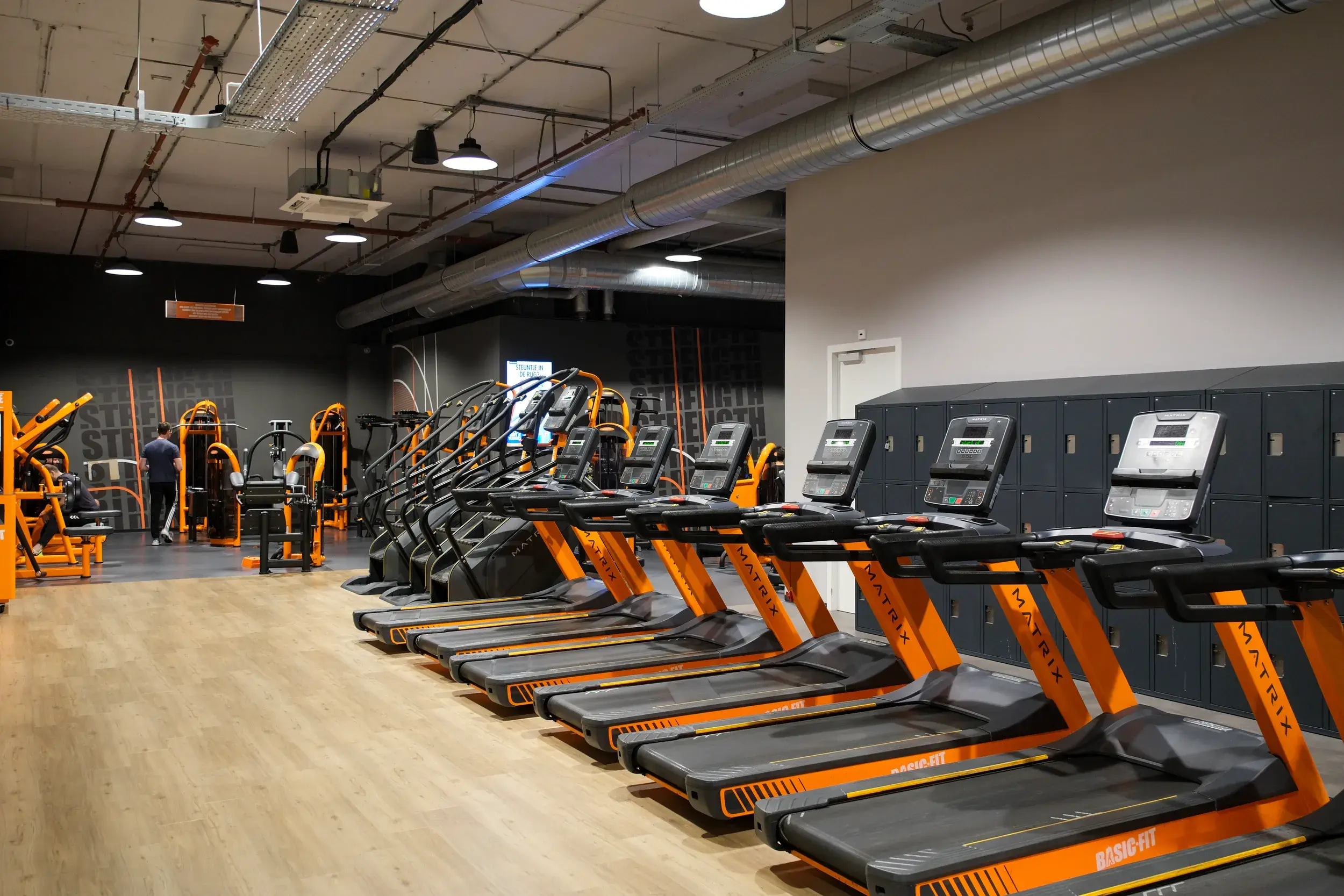 Foto's Basic-Fit 24/7