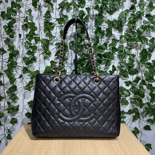 Images KOMEHYO（コメ兵）買取センターアミュプラザ鹿児島