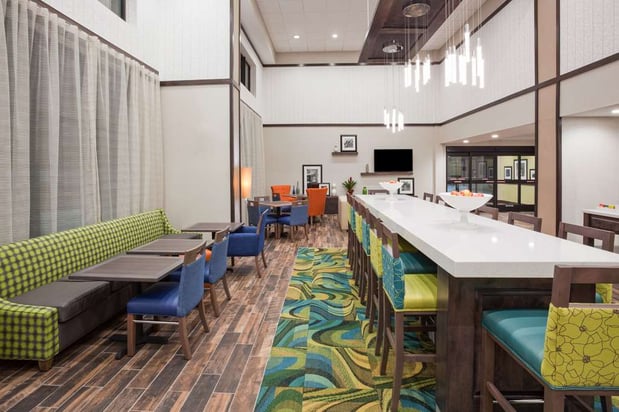 Images Hampton Inn & Suites Sioux City South