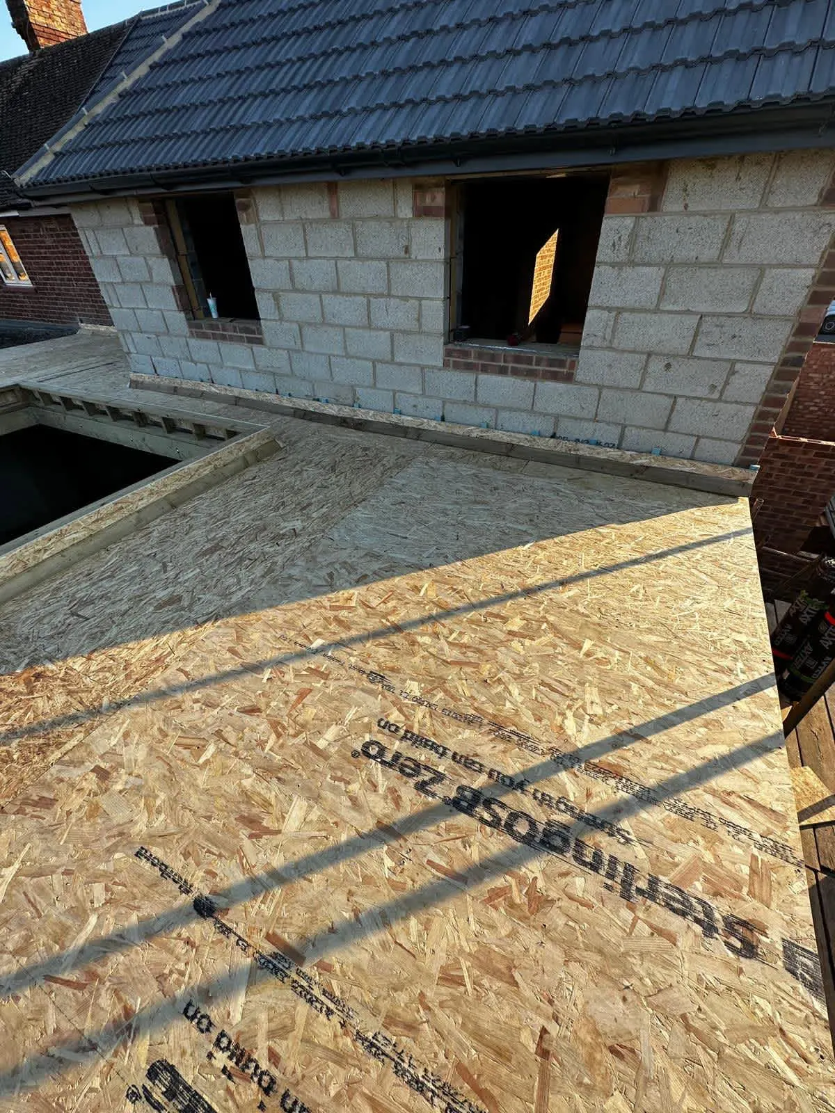 Images Stars Roofing Ltd