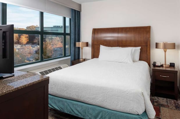 Images Hilton Garden Inn Atlanta Perimeter Center