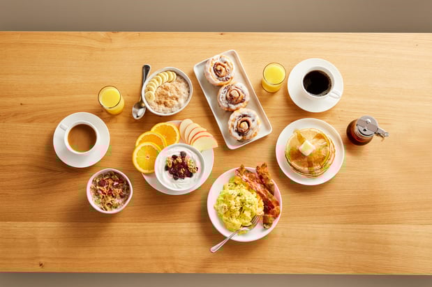 Images Holiday Inn Express & Suites Naples Downtown - 5th Avenue by IHG
