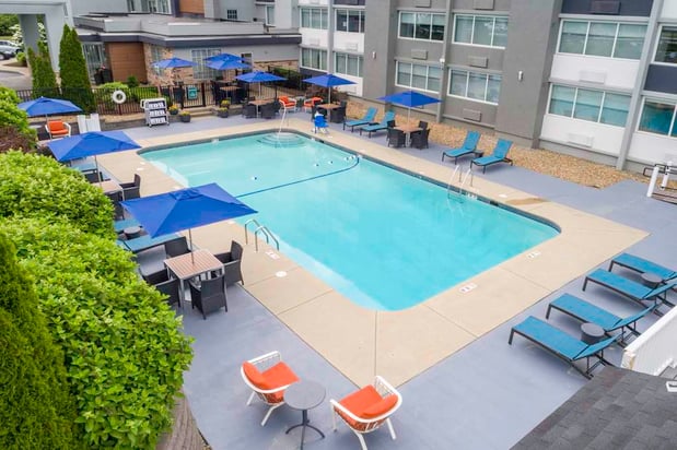 Images Hampton Inn Manchester Downtown