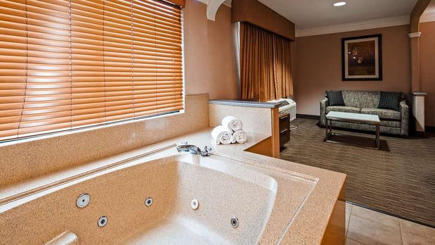 Images Best Western Plus Suites Hotel - Los Angeles LAX Airport
