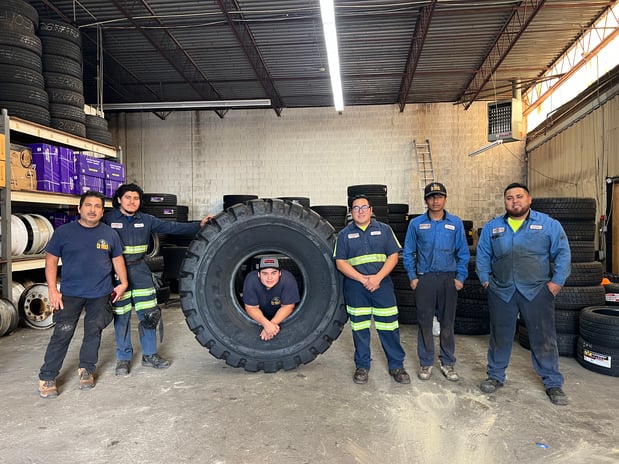 Images CB Truck Tire Service Inc
