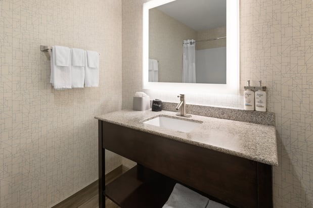 Images Holiday Inn Express & Suites Hamburg by IHG