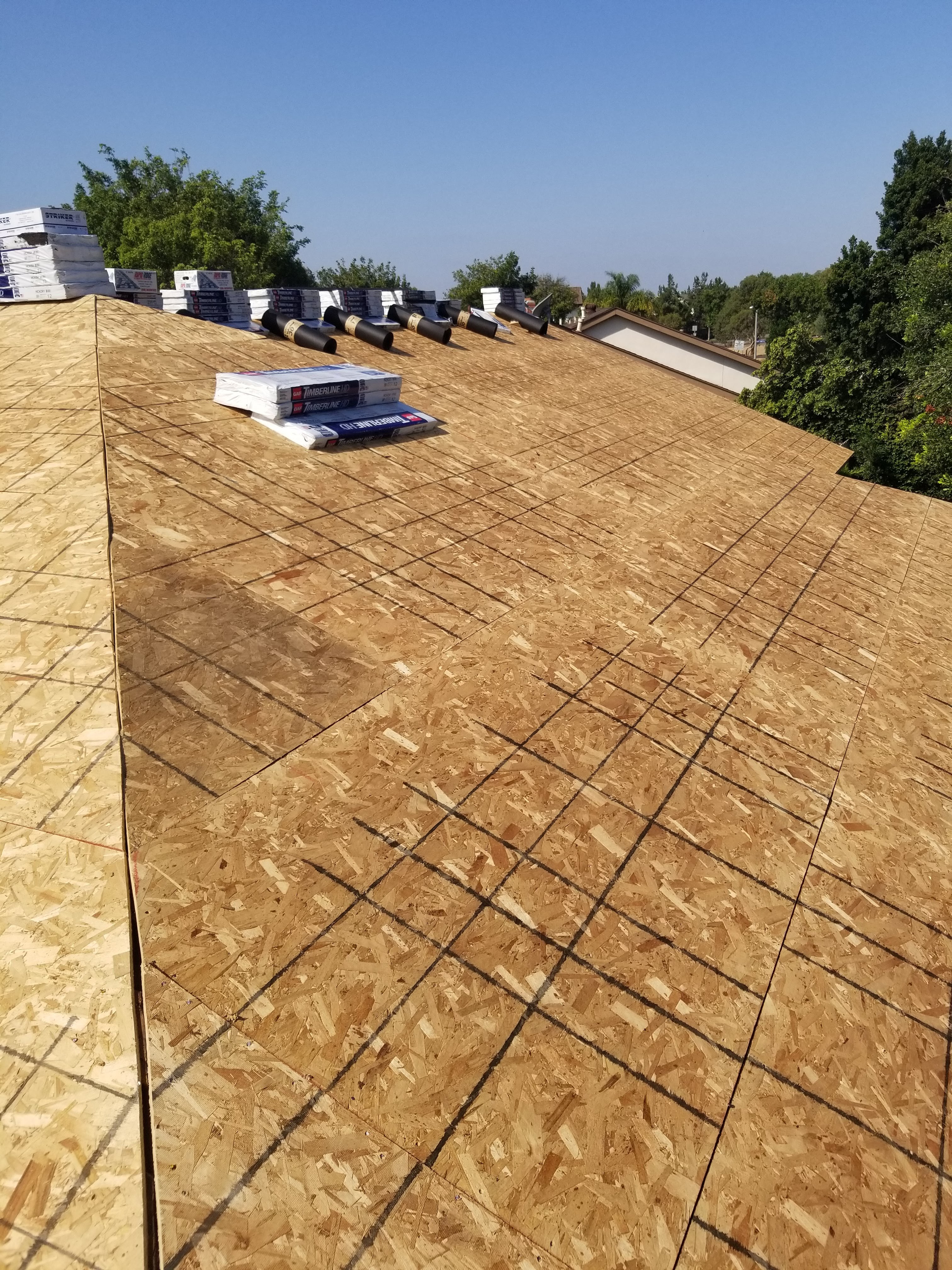 Centennial Roofing LLC- Roofing licensed