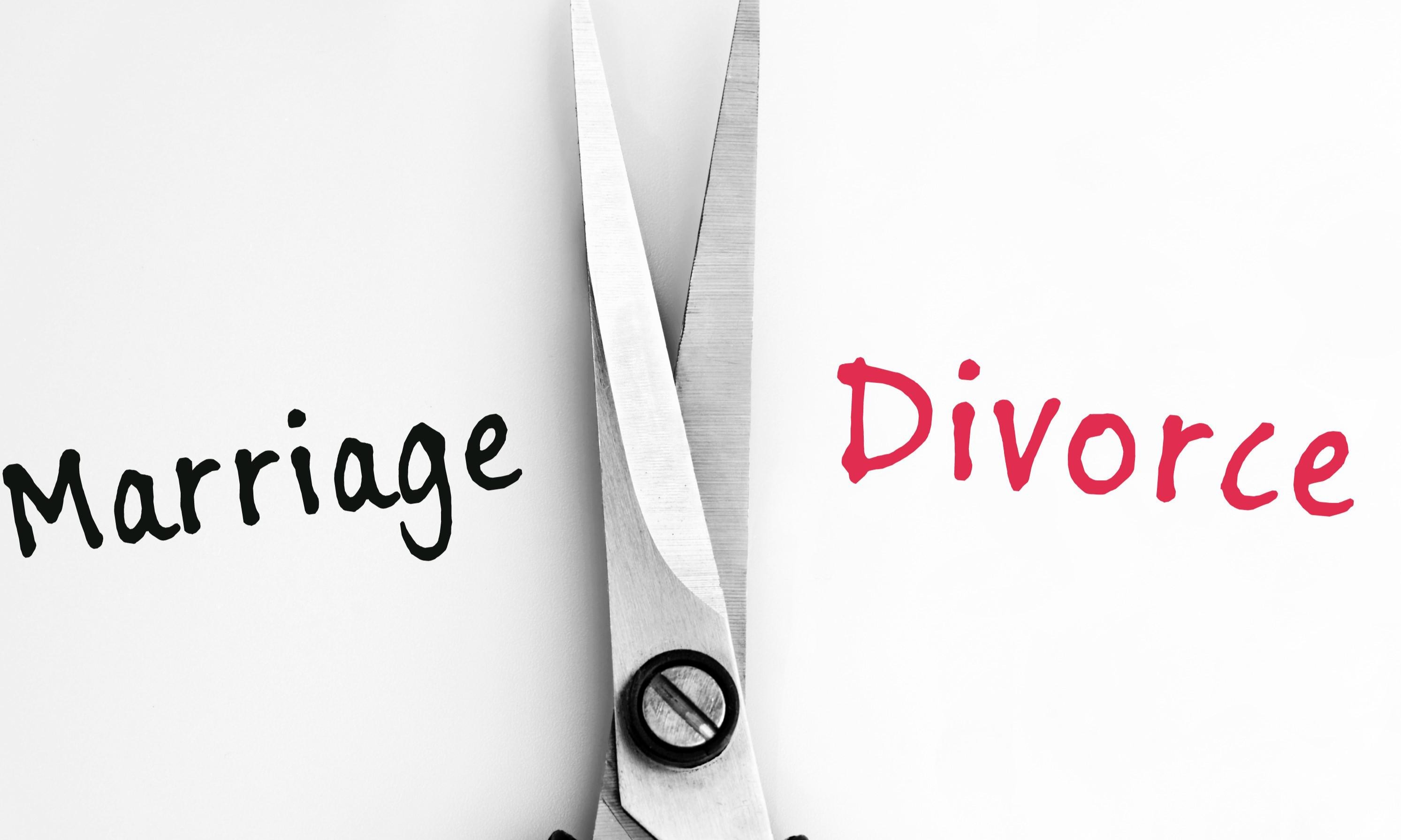 Sometimes a marriage ends in divorce. Contact Jarbath PenÌa Law Group PA if you are considering divorce.