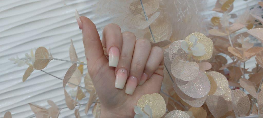 Images Serenity Nails and Beauty