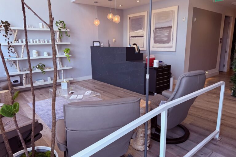 Front office 