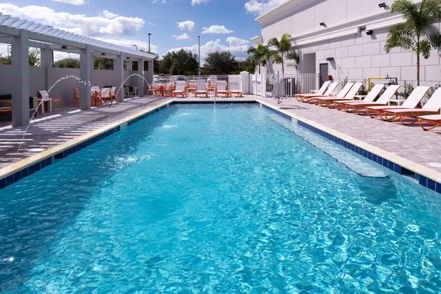 Images Holiday Inn & Suites Orlando I-Drive - Theme Parks by IHG