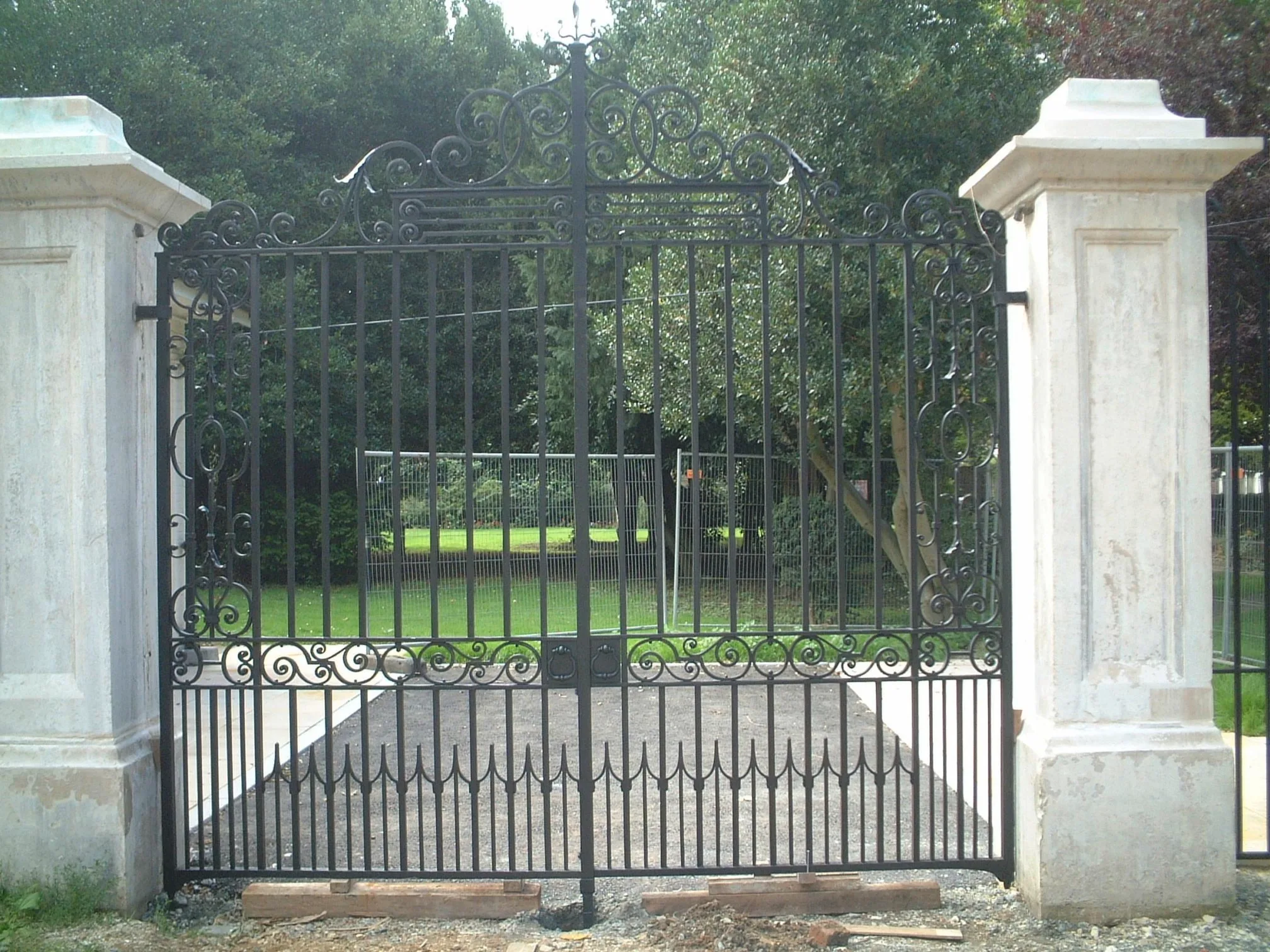 Images Peter Neale Blacksmiths