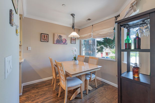 Images Monica Betancur, REALTOR | Compass