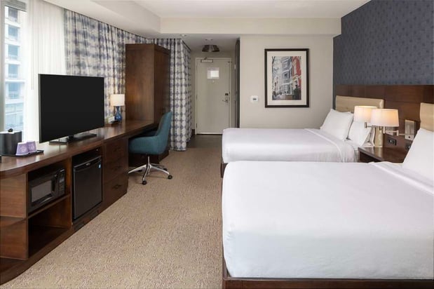 Images Hilton Garden Inn Washington DC/Georgetown Area