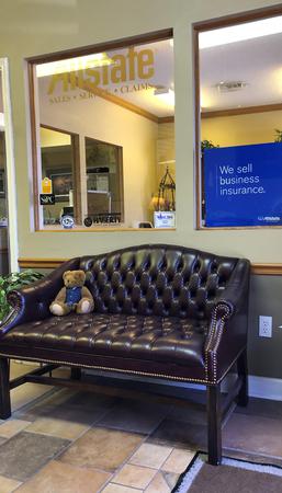 Images Thomas Reynolds: Allstate Insurance