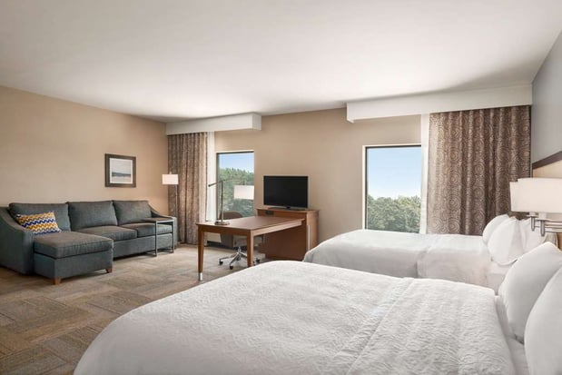 Images Hampton Inn & Suites Lavonia