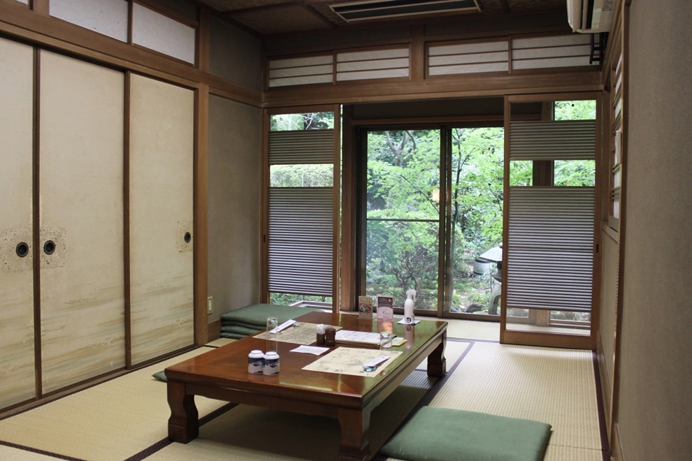 Images 逢坂山かねよ 本店