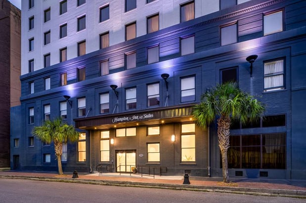 Images Hampton Inn & Suites New Orleans Canal St. French Quarter