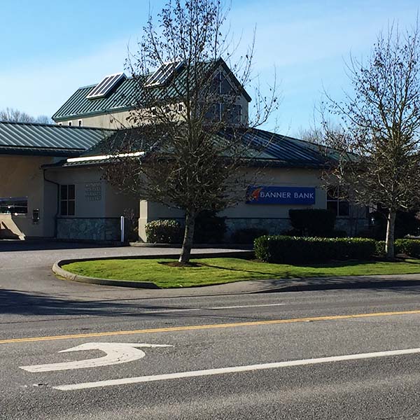 Banner Bank College Way location in Mount Vernon, Washington