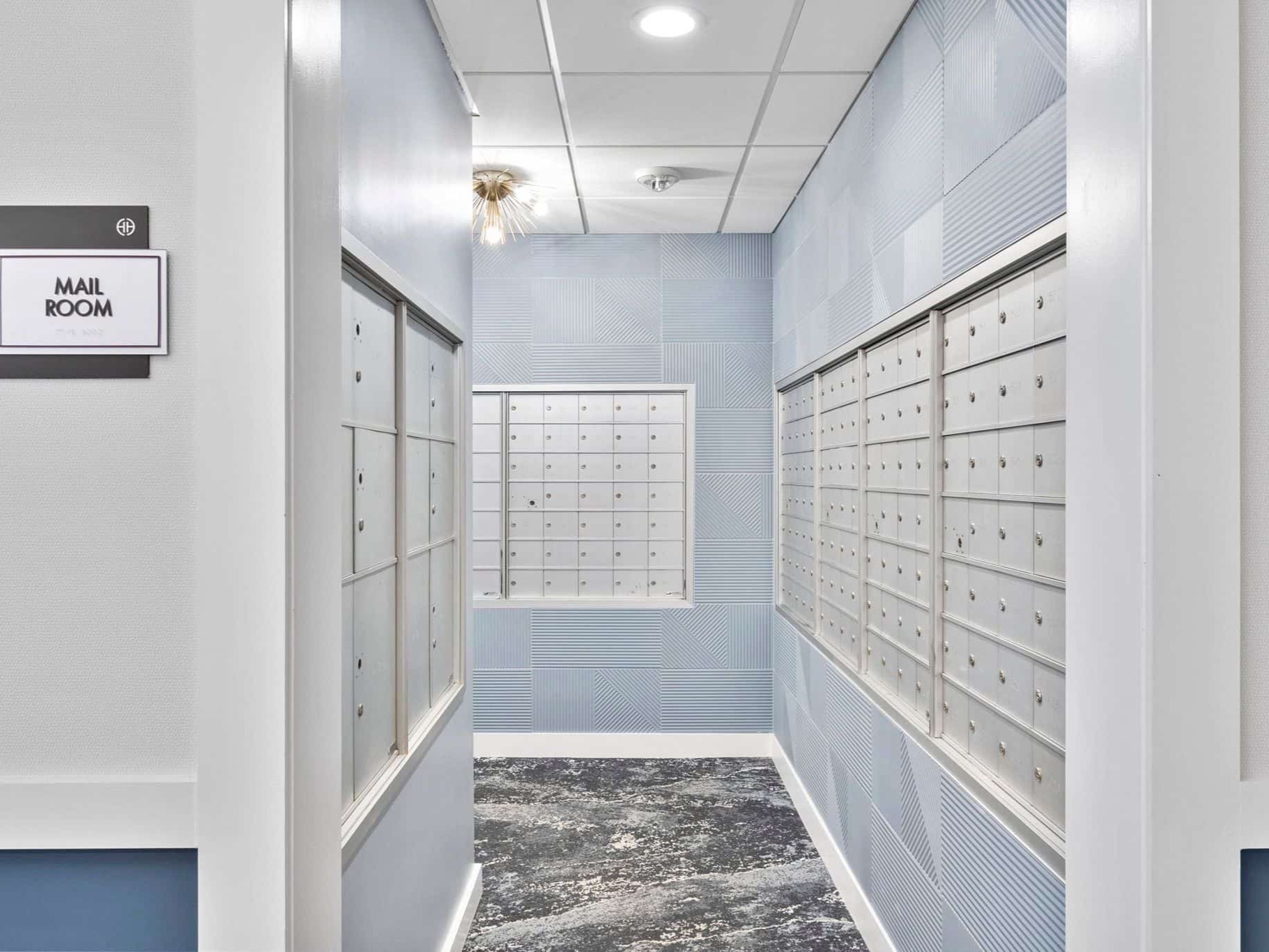 The Highlands of Chevy Chase | Mail Room