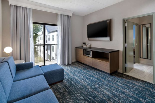 Images DoubleTree Suites by Hilton Hotel Mt. Laurel