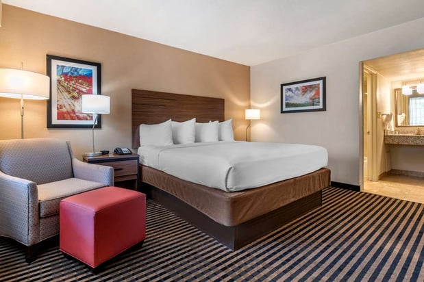 Images Best Western Town House Lodge