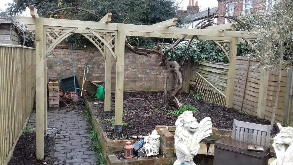 Images Milan Fencing & Landscaping