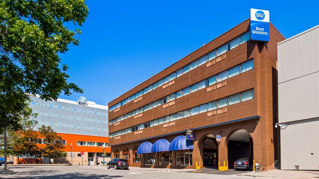 Best Western Downtown Sudbury Centreville in Sudbury: Hotel Exterior