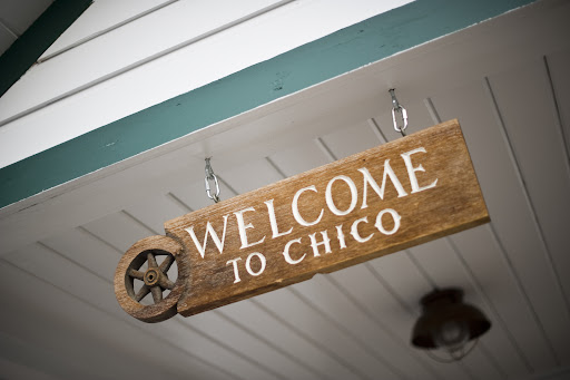 Chico Hot Springs Resort & Day Spa Image