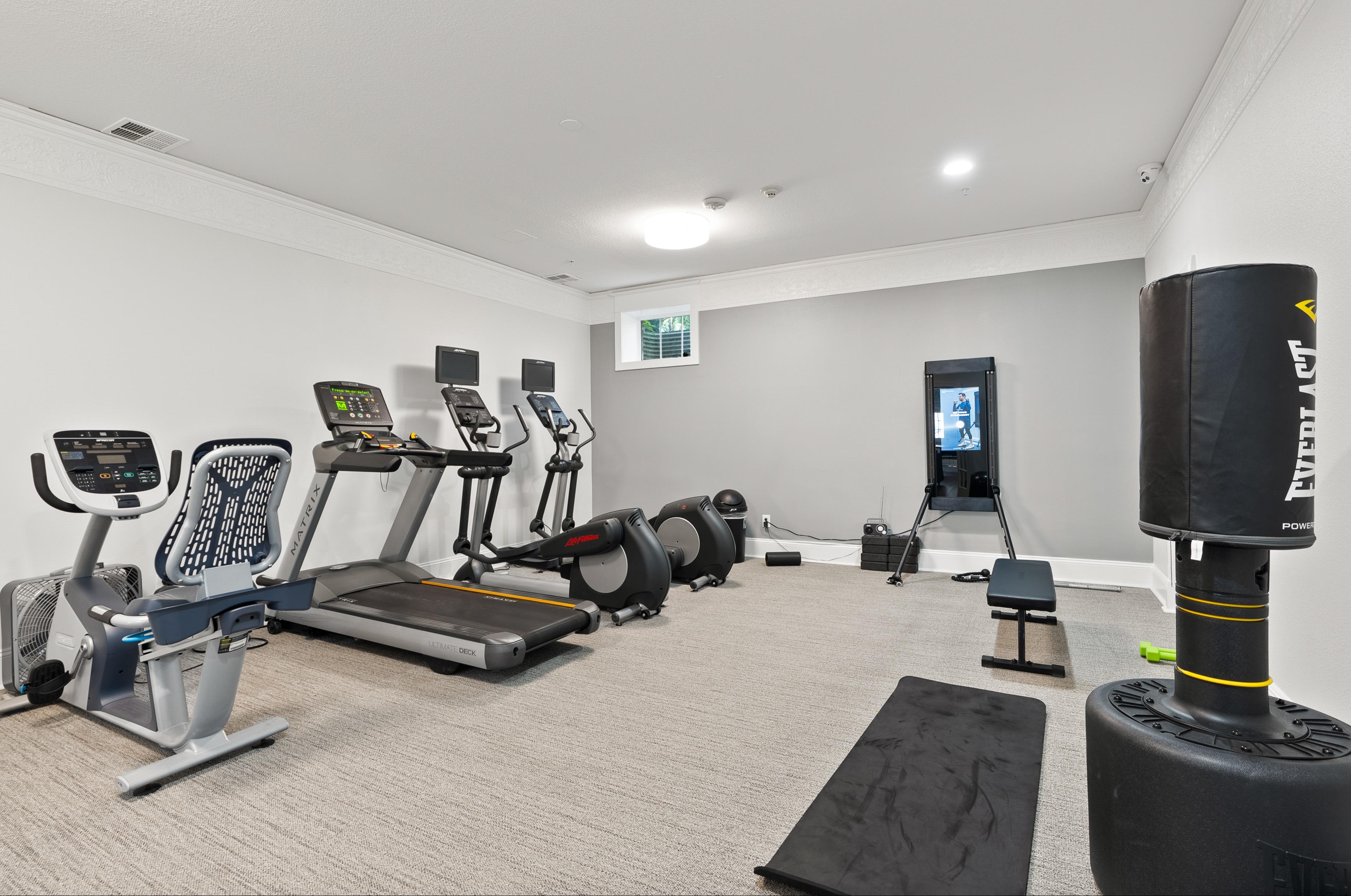Gym Space at Discover Recovery Camas
