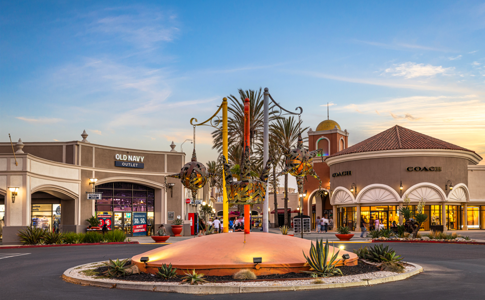 Las Americas Premium Outlets