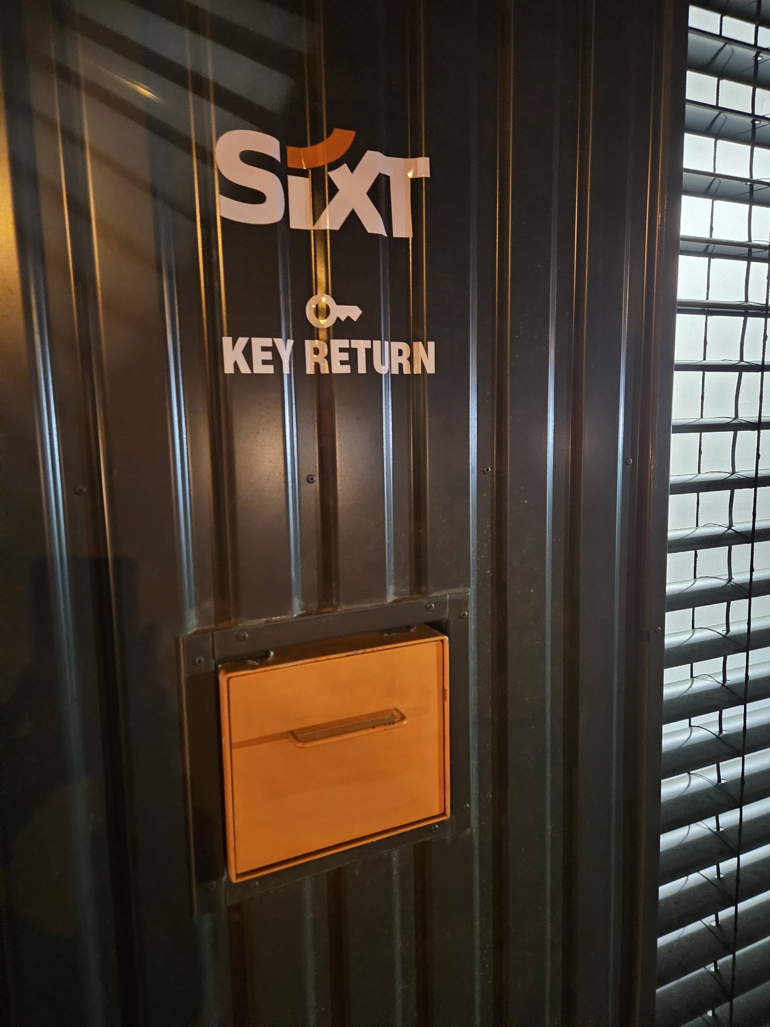 Sixt Truck Center / Van and Truck Rental Dresden, Hamburger Str. 11 in Dresden