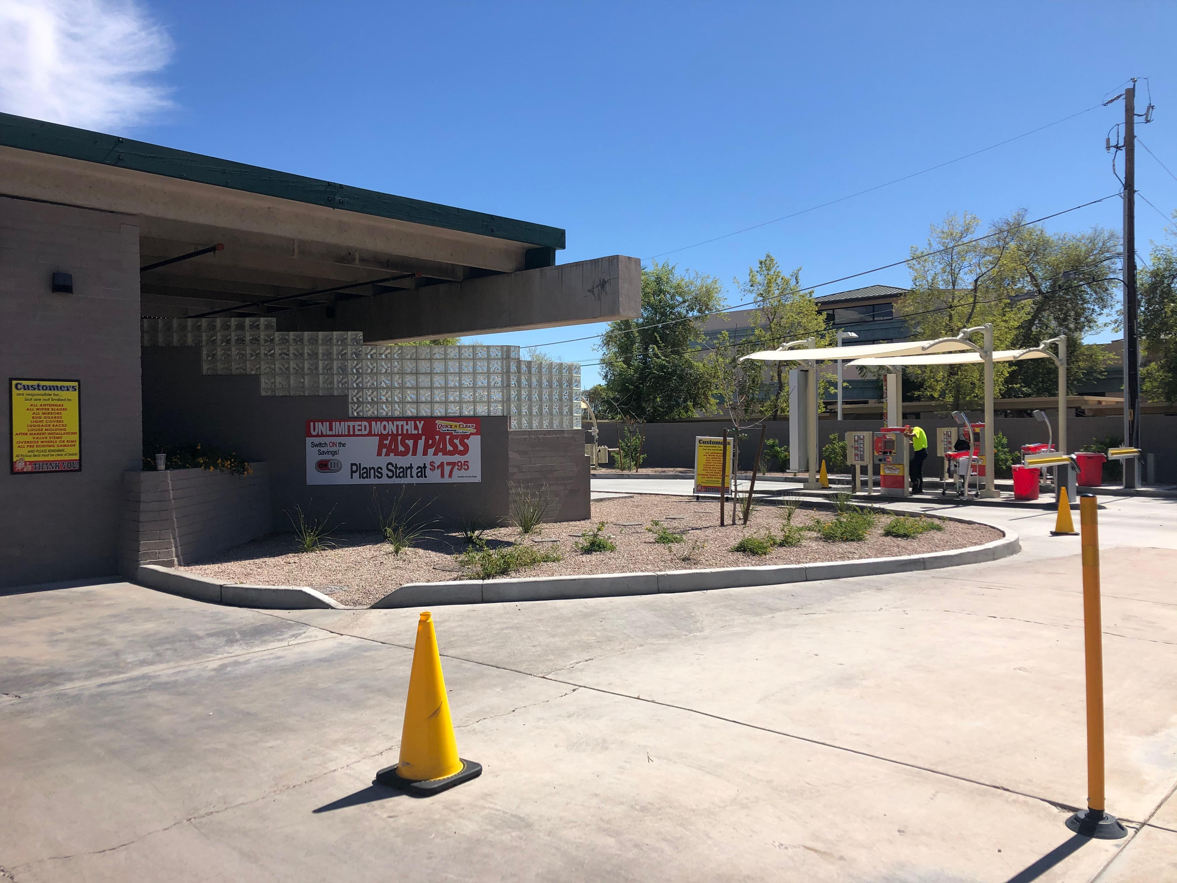 Quick N Clean Car Wash Photo