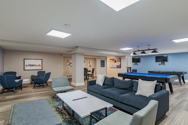 Images The Carlyle Apartment Homes