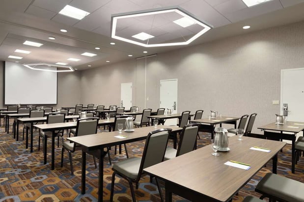 Images Hilton Garden Inn Cupertino