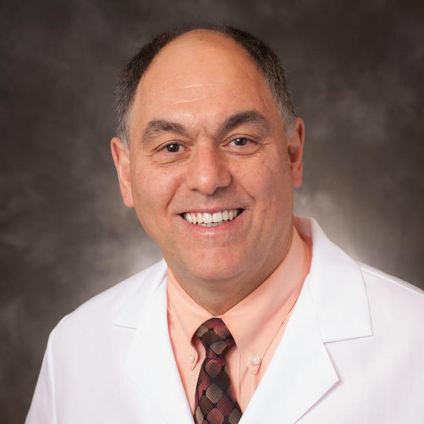 Images Louis Lovett, MD