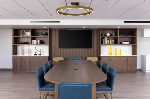 Images Holiday Inn & Suites Monterey Park - Los Angeles by IHG
