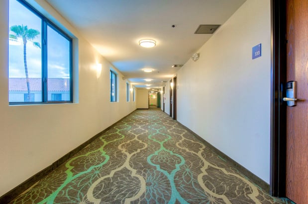 Images Holiday Inn Express & Suites Carlsbad Beach by IHG
