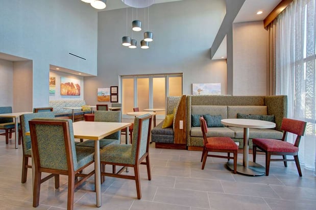 Images Hampton Inn & Suites Borger