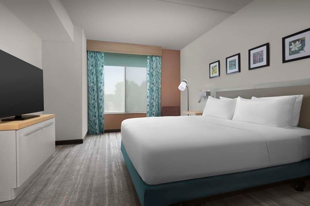 Images Hilton Garden Inn Raleigh Capital Blvd I-540