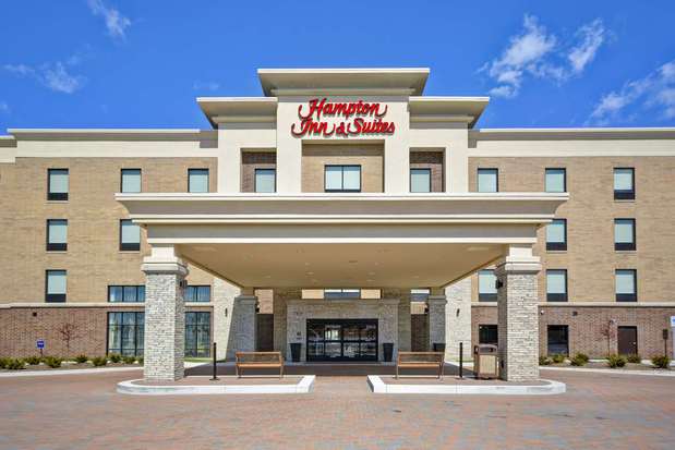Images Hampton Inn & Suites Detroit/Warren