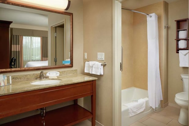 Images Hampton Inn & Suites Salem