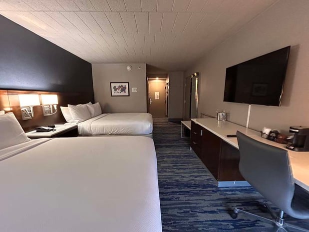 Images Skyline Hotel Detroit Airport, SureStay Collection by BW